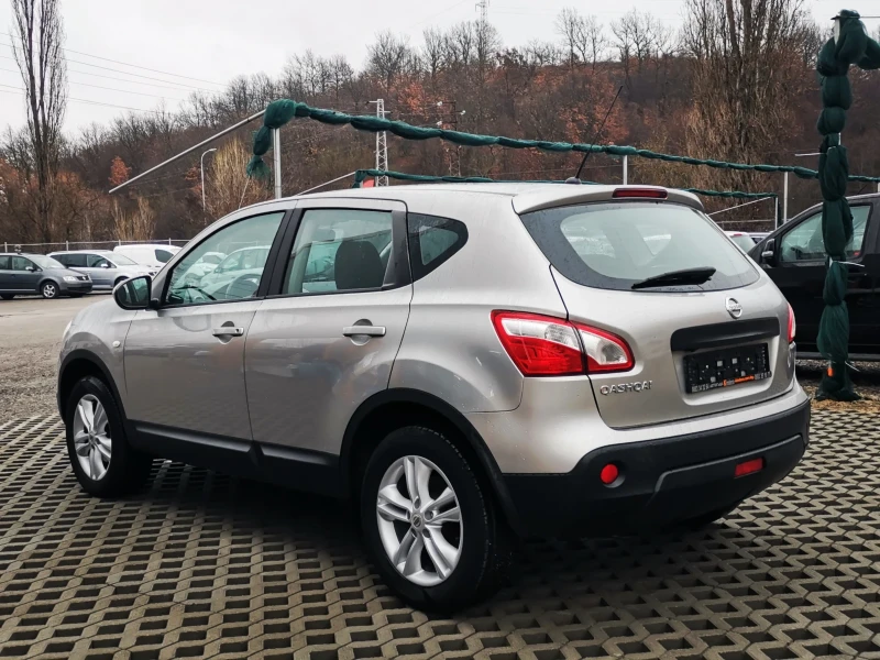 Nissan Qashqai 1.6i * Facelift* * Отличен * , снимка 3 - Автомобили и джипове - 52875220