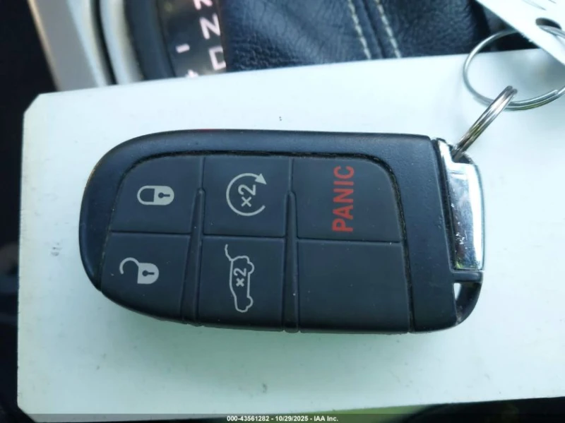 Jeep Compass 2.4L I-4 VVT, 180HP Front Wheel Drive, снимка 13 - Автомобили и джипове - 53098274