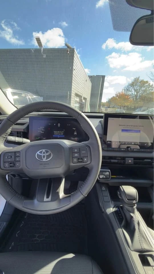 Toyota Rav4, снимка 3 - Автомобили и джипове - 56737571
