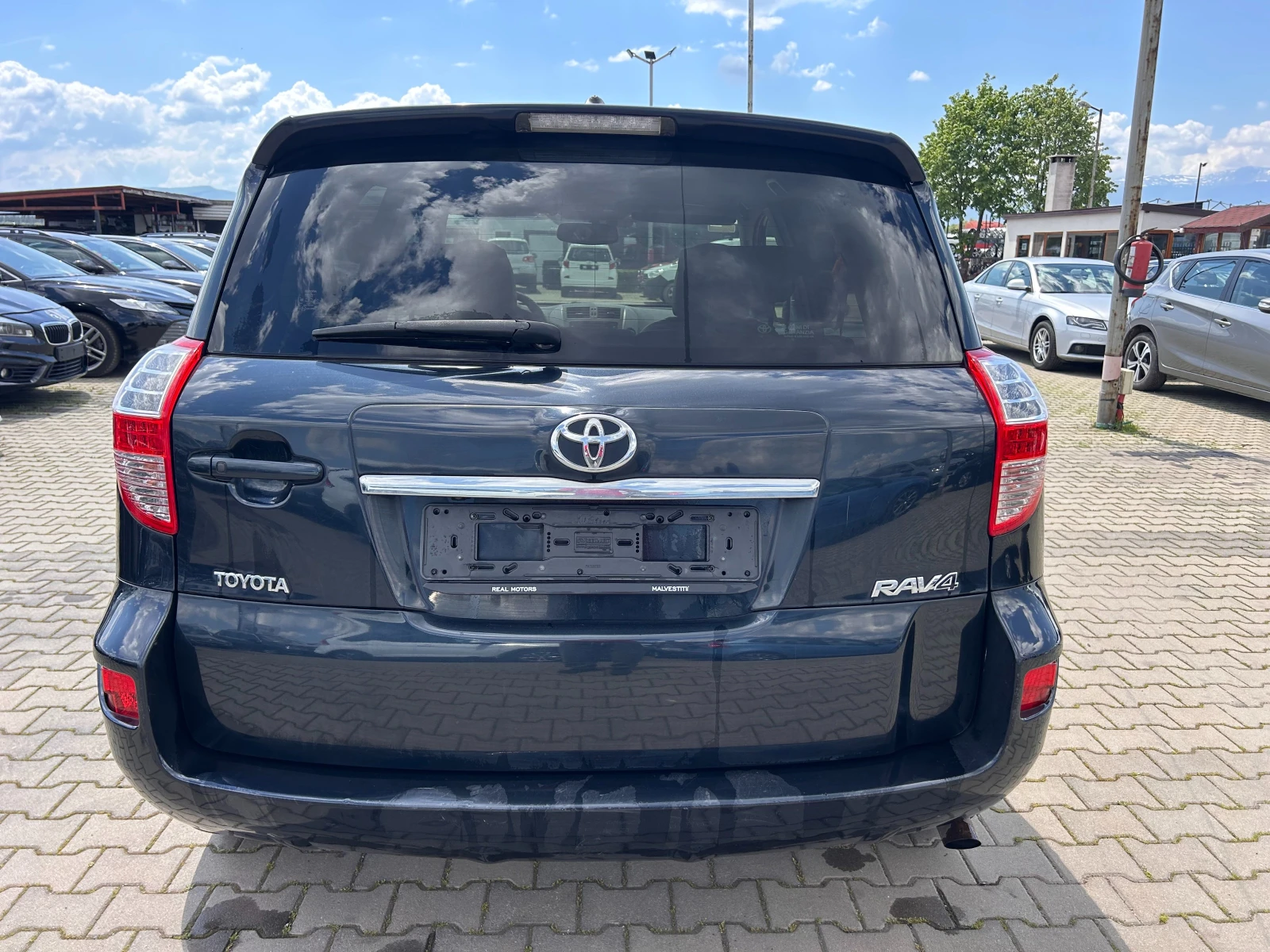 Toyota Rav4 2.2D AVTOMAT/NAVI/KOJA/KAMERA EURO 5 - изображение 7