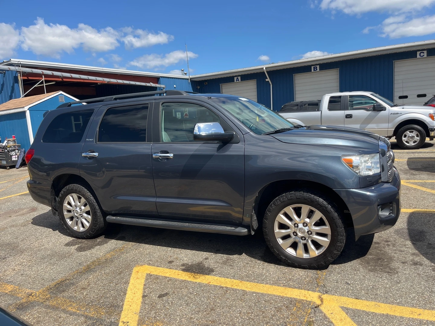 Toyota Sequoia PLATINUM* 5.7 V8* JBL - изображение 4