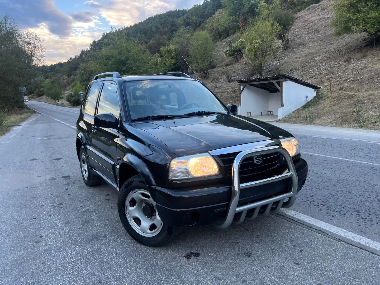 Suzuki Grand vitara 1.6* Климатик* Холандия* Роубар* Теглич - изображение 3