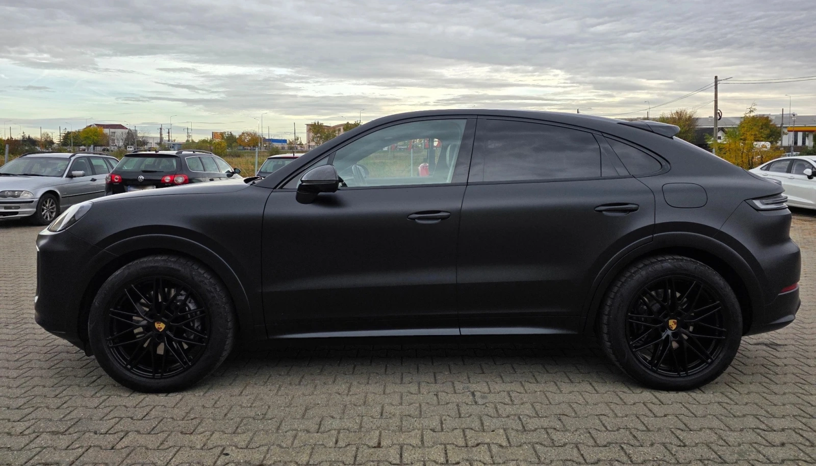 Porsche Cayenne Coupe Hybrid - изображение 3