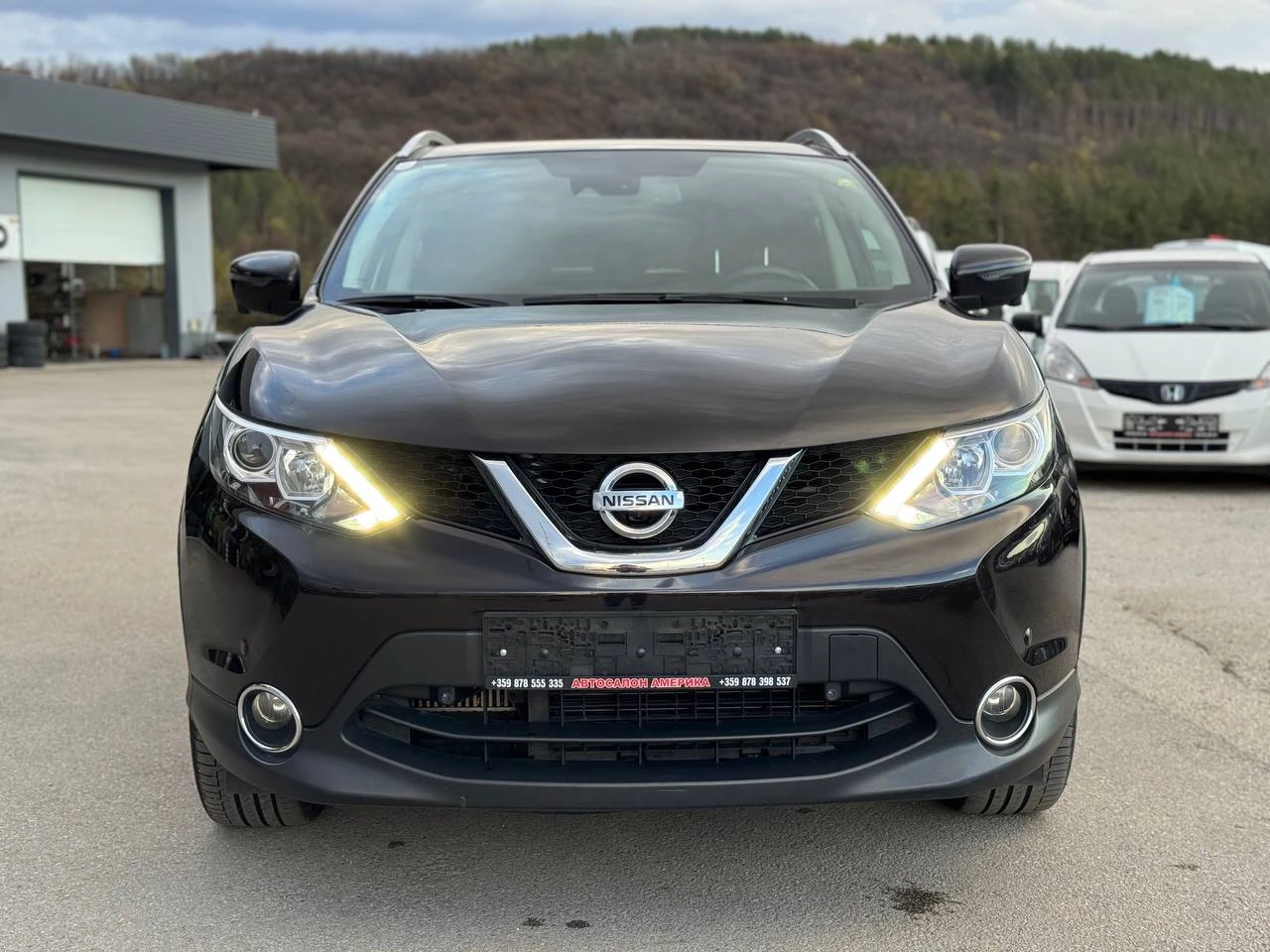 Nissan Qashqai 1.6dCi 4x4 105000км. - изображение 2