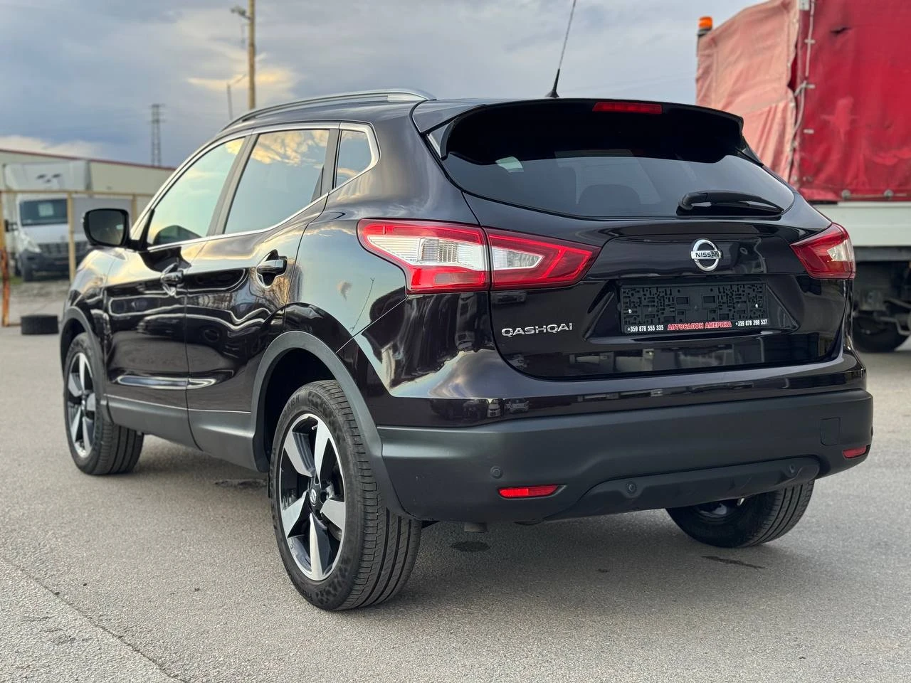 Nissan Qashqai 1.6dCi 4x4 105000км. - изображение 4