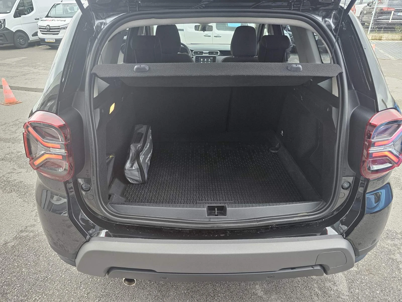 Dacia Duster 1.0 TCe 90 Stop&Start LPG | Mobile.bg   14