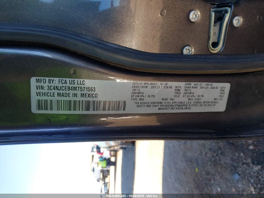 Jeep Compass 2.4L I-4 VVT, 180HP Front Wheel Drive | Mobile.bg � ����������� 11