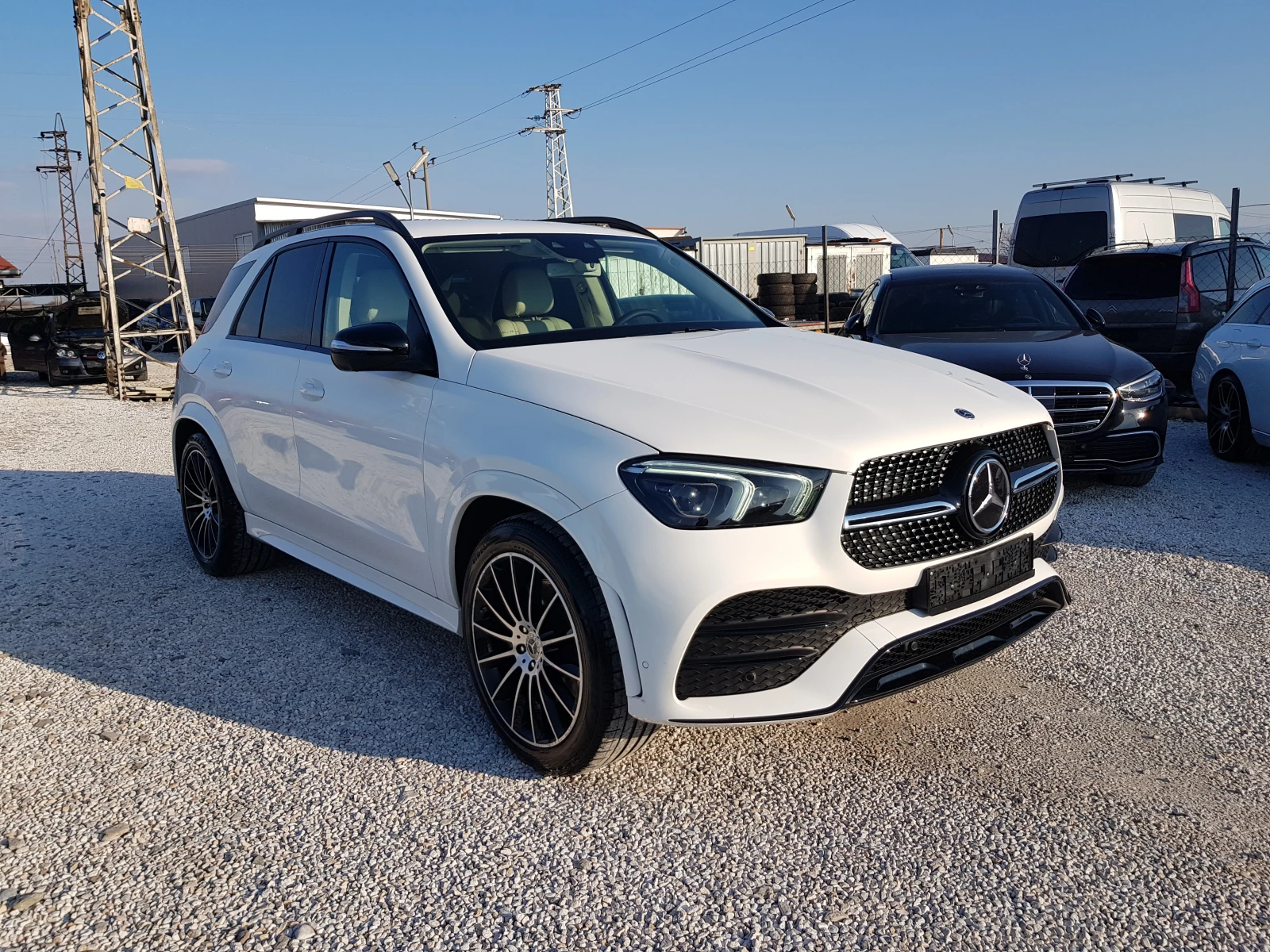 Mercedes-Benz GLE 350 D 4matic AMG BURMESTER ПОДГРЕВ ОБДУХВАНЕ 360КАМЕРИ, снимка 3 - Автомобили и джипове - 53737323