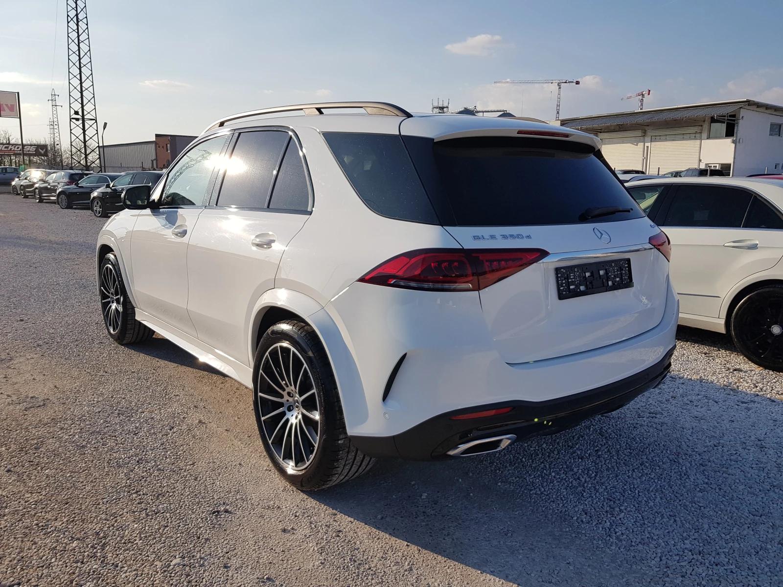 Mercedes-Benz GLE 350 D 4matic AMG BURMESTER ПОДГРЕВ ОБДУХВАНЕ 360КАМЕРИ, снимка 6 - Автомобили и джипове - 53737323