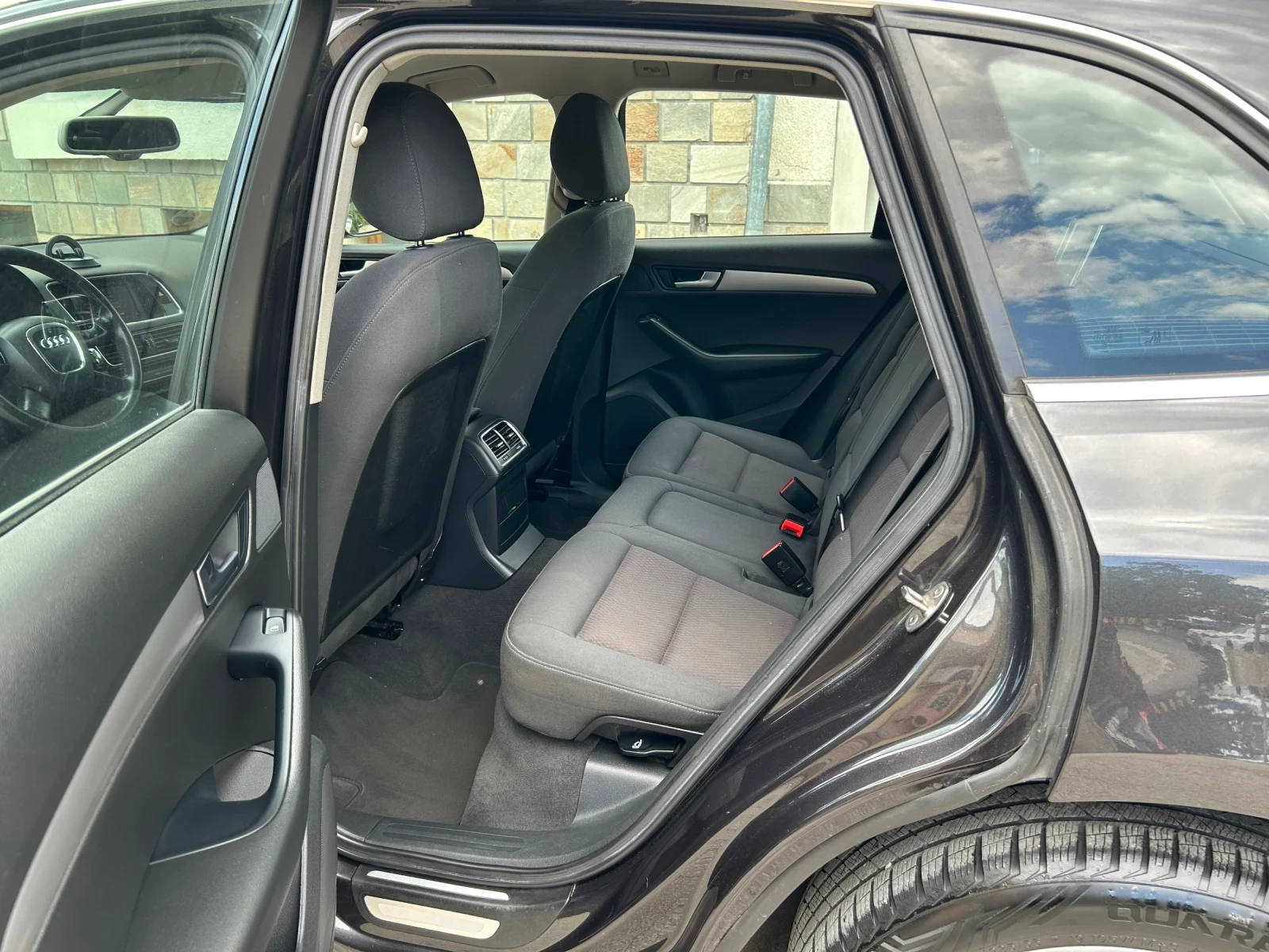 Audi Q5 2.0TFSI LED XENON , снимка 12 - Автомобили и джипове - 55191940