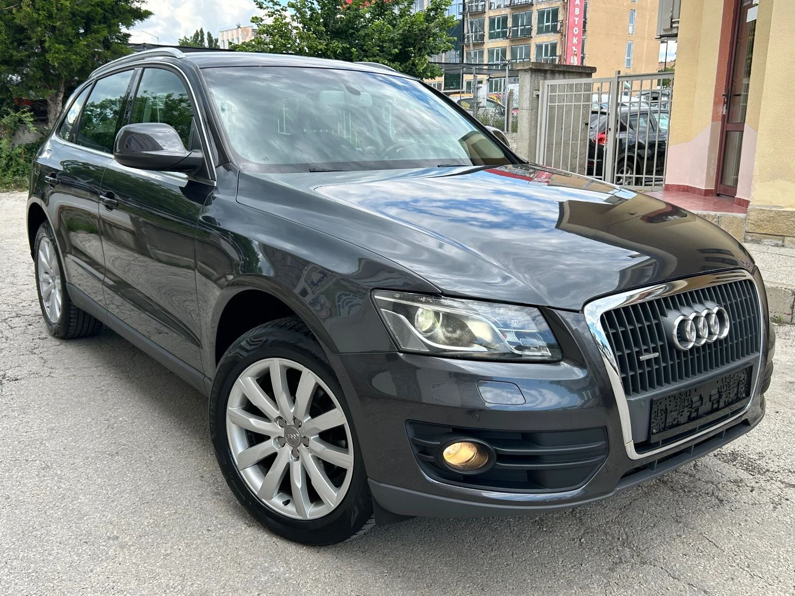 Audi Q5 2.0TFSI LED XENON , снимка 3 - Автомобили и джипове - 55191940