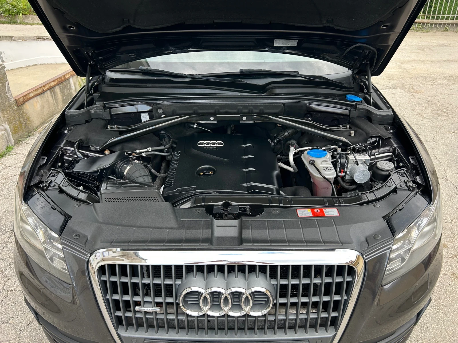 Audi Q5 2.0TFSI LED XENON , снимка 15 - Автомобили и джипове - 55191940