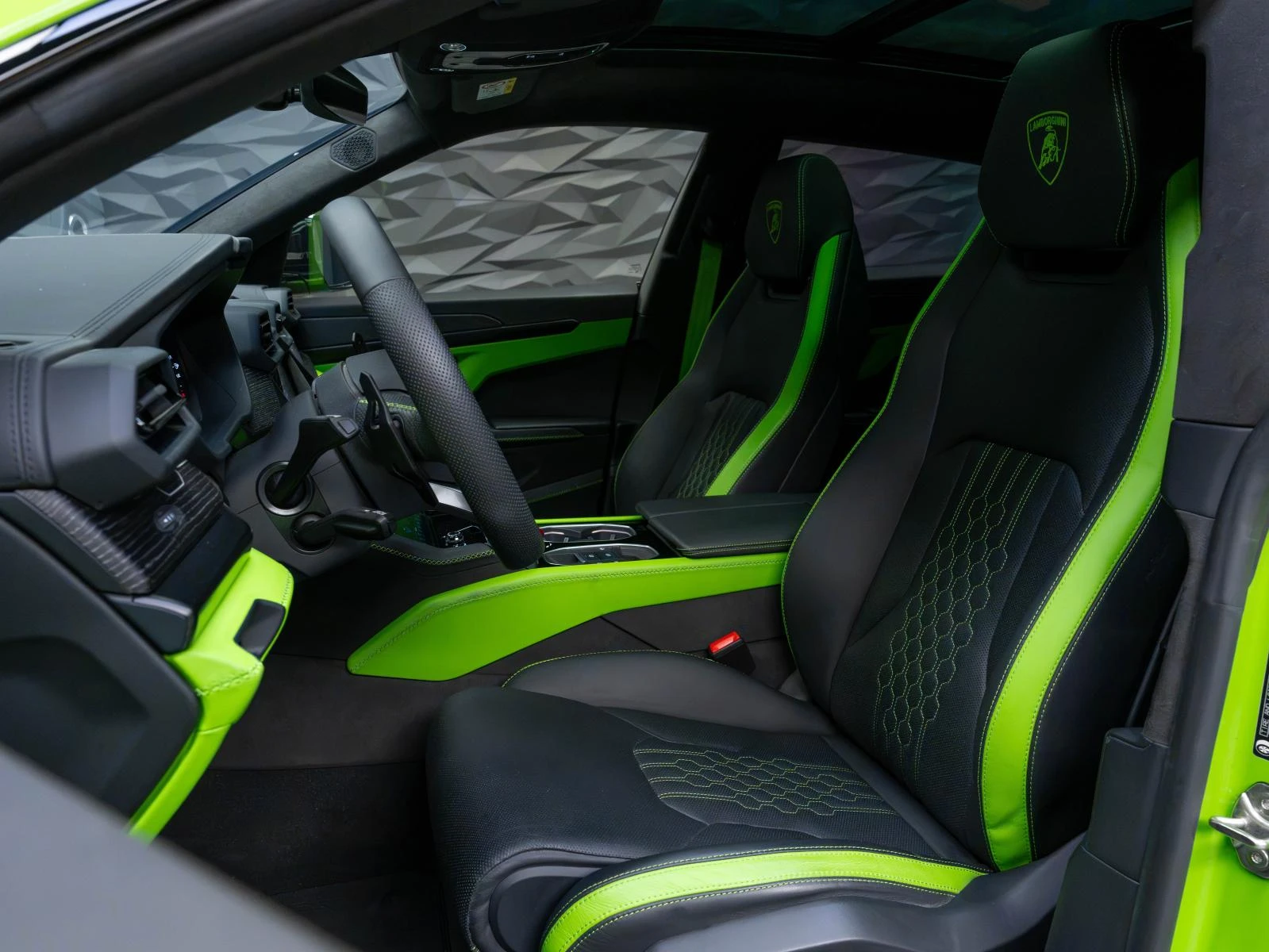 Lamborghini Urus SE* B&O* 360CAM* PANO* MASSAGE* ������*  | Mobile.bg � ����������� 8