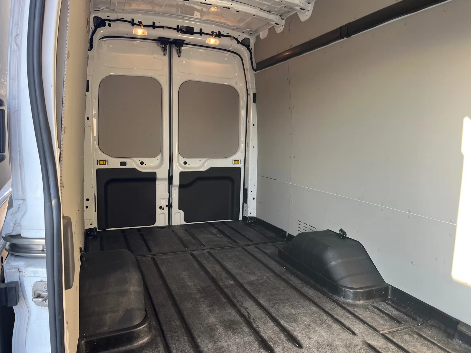 Ford Transit За С категория с тахограф - изображение 5