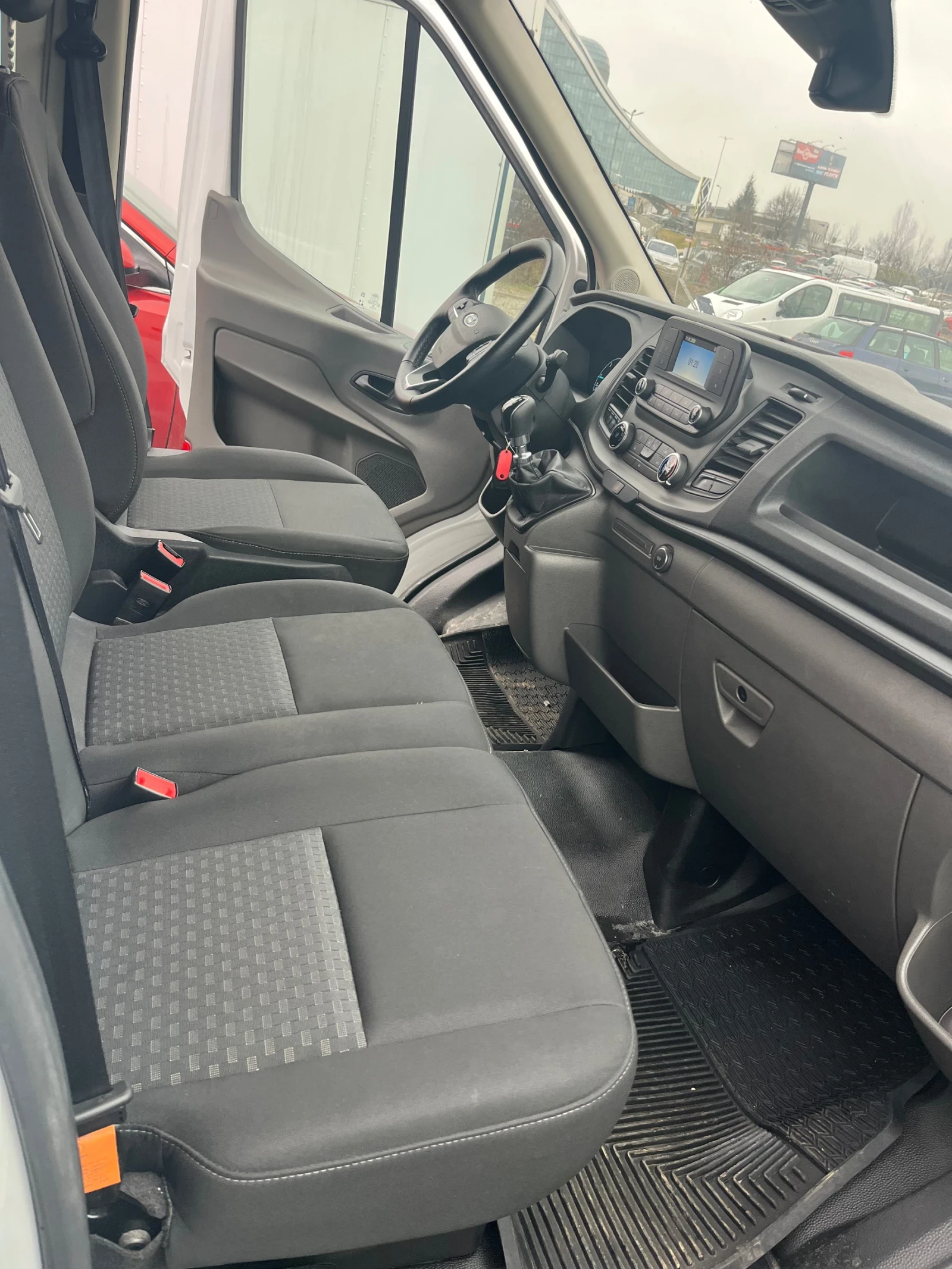 Ford Transit �� � ��������� � �������� | Mobile.bg � ����������� 6