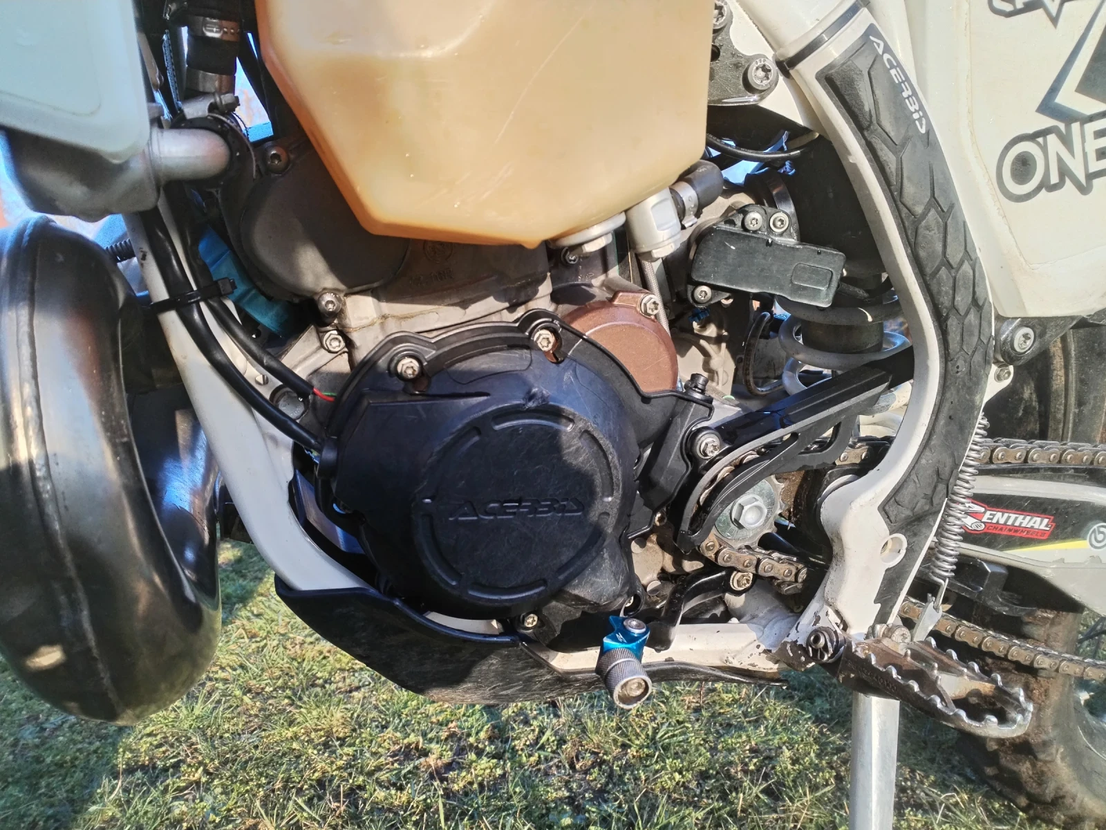 Husqvarna TE 300TPI Enduro, снимка 7 - Мотоциклети и мототехника - 53853793