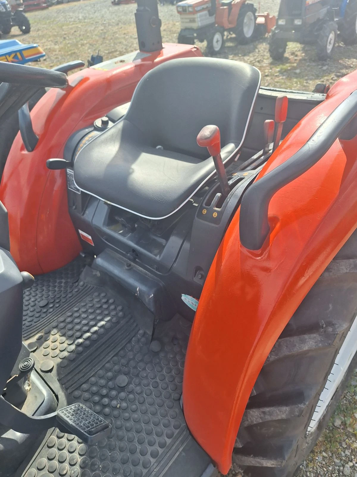 Трактор Kubota Саки агро Сливен , снимка 6 - Селскостопанска техника - 54616830