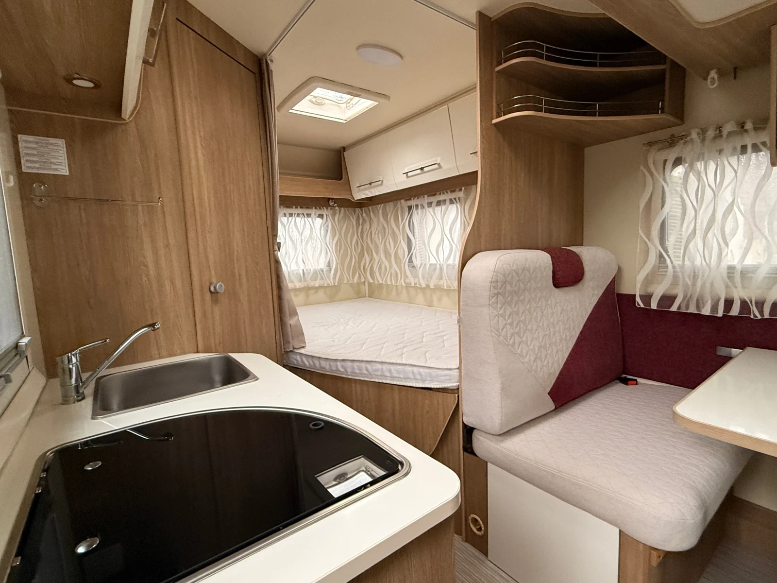 Кемпер Rimor Seal 12 plus - изображение 9