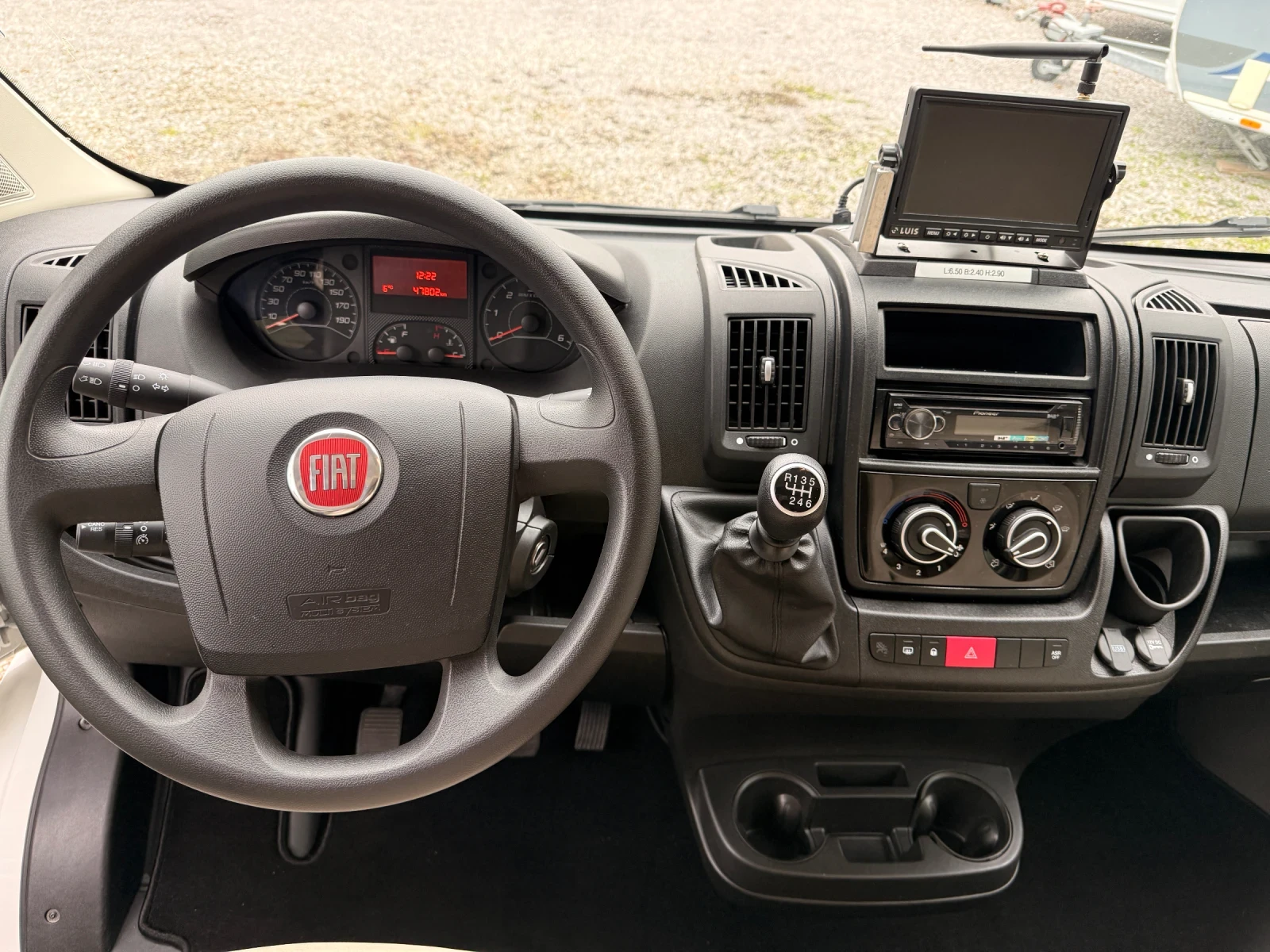 Кемпер Rimor Seal 12 plus - изображение 7