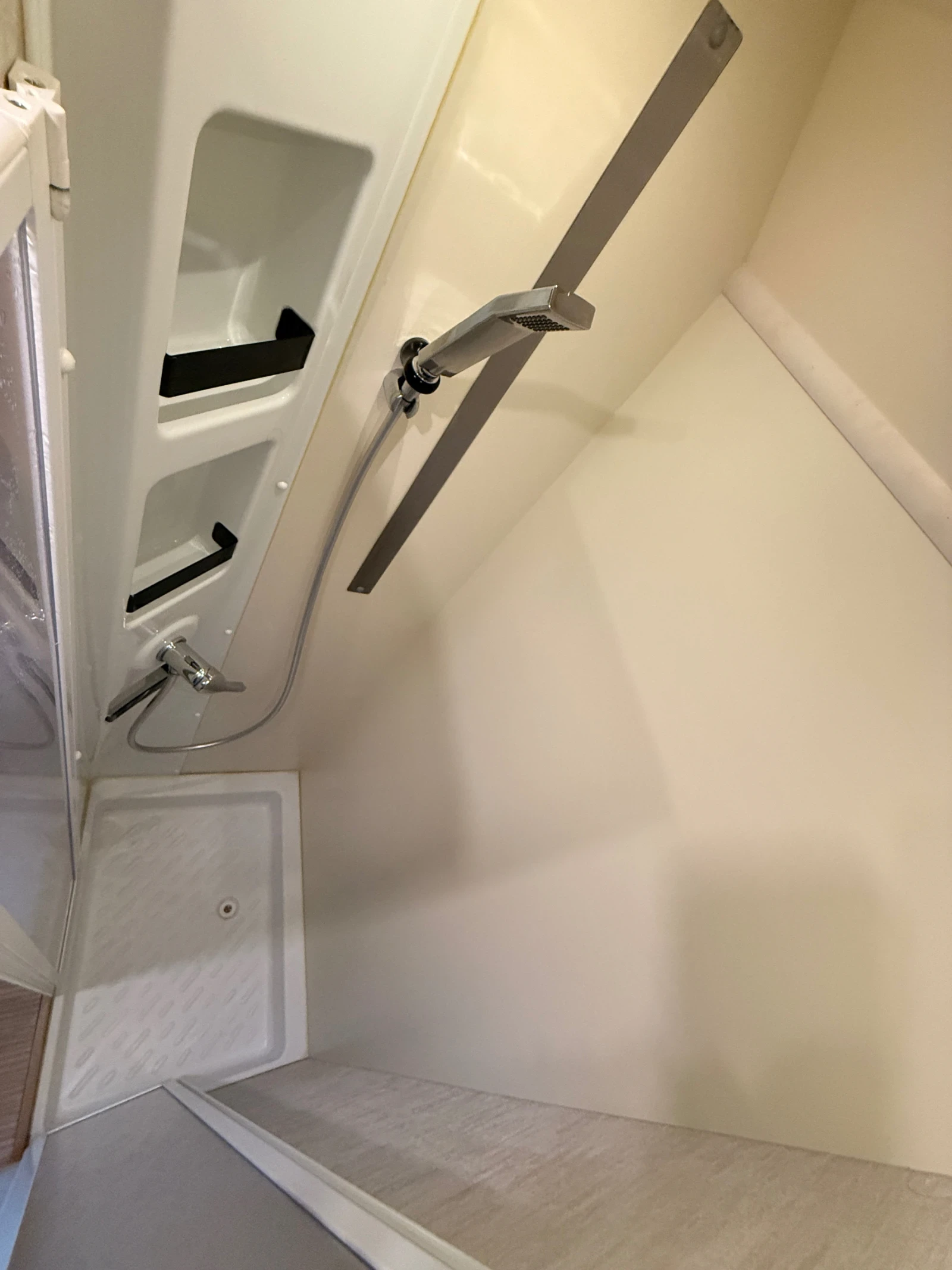 ������ Rimor Seal 12 plus | Mobile.bg � ����������� 16