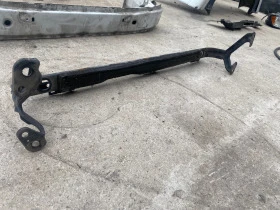 греда за радиатори за Volvo V50 D2 1.6 HDI 2010г., снимка 1