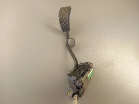 Ел педал газ Фолксваген Пасат Б5 1.8Т (5)