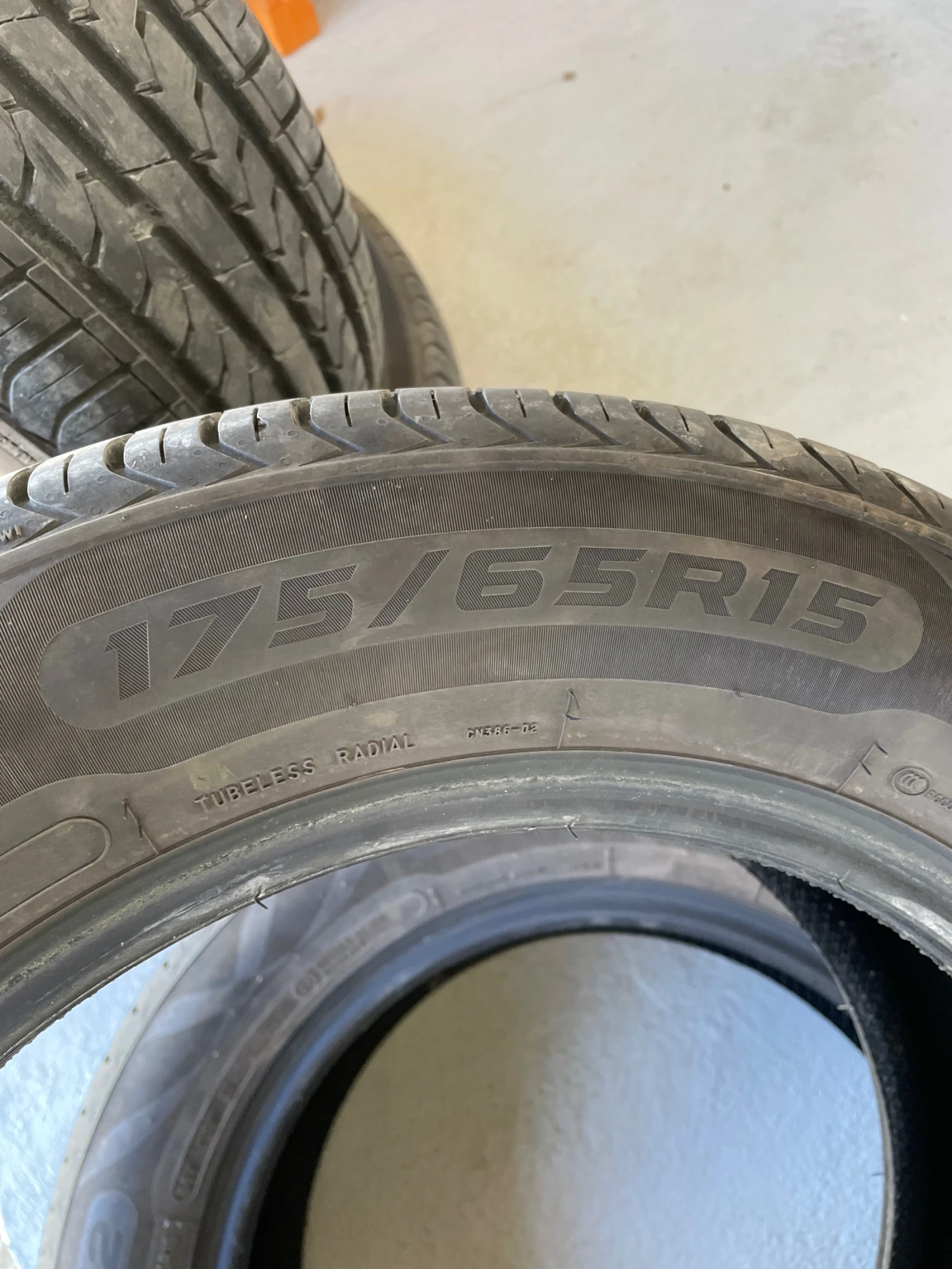 Гуми Летни 175/65R15, снимка 7 - Гуми и джанти - 54707276