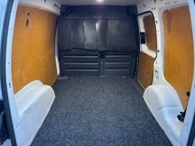 VW Caddy 2.0TDI, снимка 11