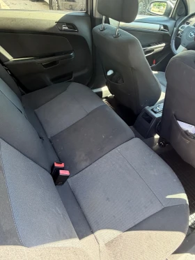 Opel Astra 1.9cdti 101кс, снимка 13