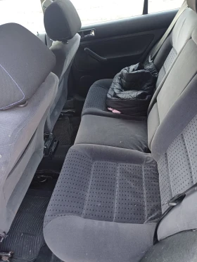 VW Golf 1.4 Газ-бензин , снимка 12