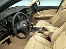 BMW 530 i, снимка 3 - Автомобили и джипове - 44088404