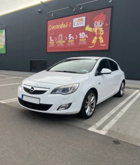 Opel Astra J 2013 1.4 Turbo Cosmo Sport - с газ, снимка 3