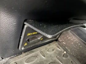 VW Passat 2.0TDI* DSG* ОБСЛУЖЕН* МАСАЖ* , снимка 11