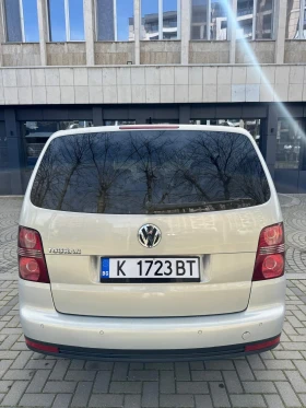 VW Touran Euro 4 - 6000 € / 11734.98 лв. - 72075495 6