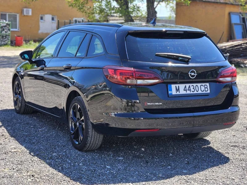 Opel Astra 1.5 *Sports Tourer Ultimate*, снимка 4 - Автомобили и джипове - 46776772