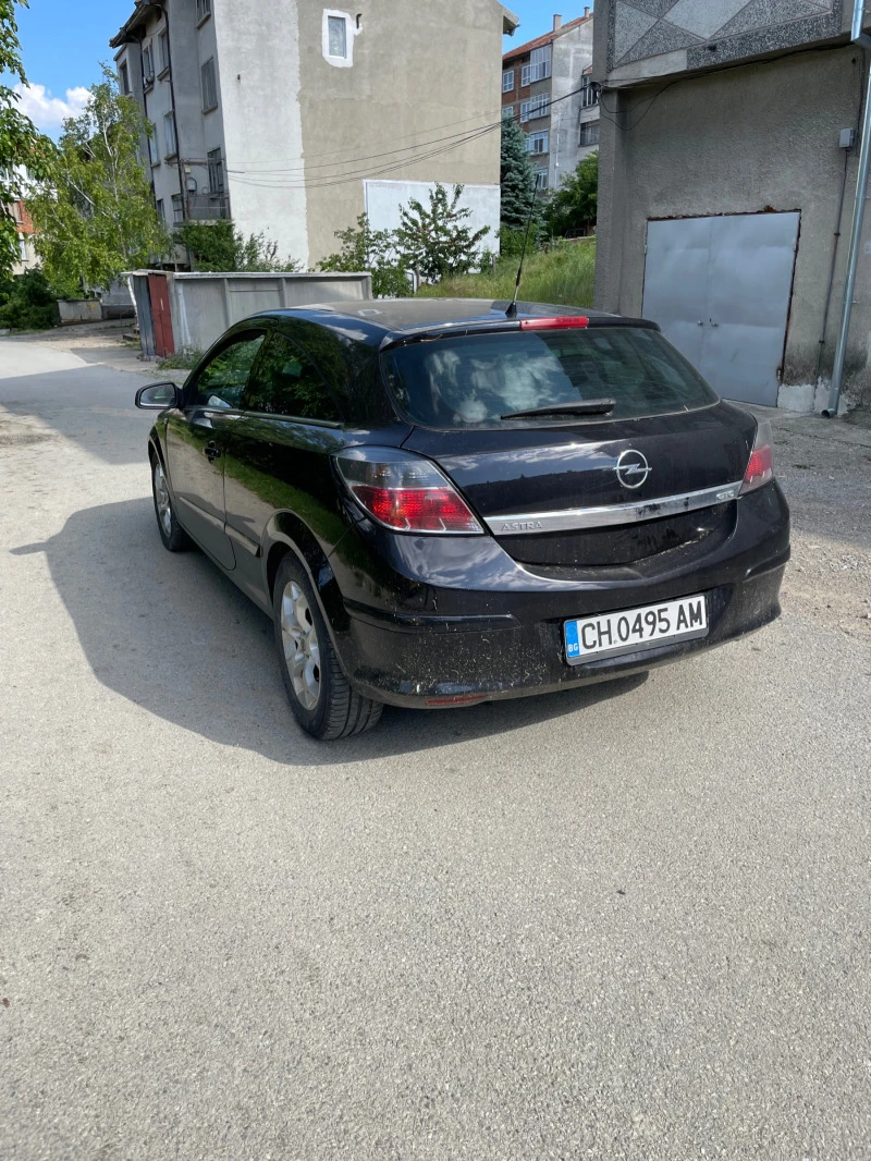 Opel Astra H GTC, снимка 3 - Автомобили и джипове - 46038377