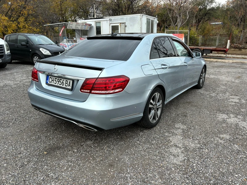 Mercedes-Benz E 300 Hibrid Blue TEC 7G , снимка 5 - Автомобили и джипове - 47989817