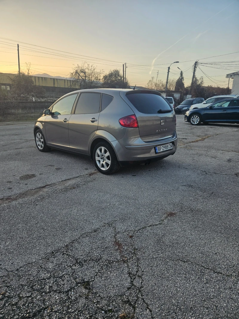 Seat Altea 1.9 tdi, снимка 3 - Автомобили и джипове - 48494358