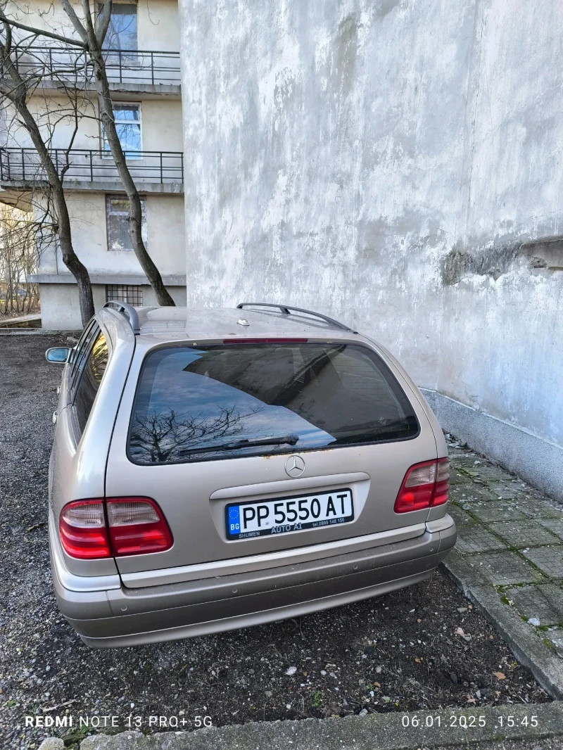 Mercedes-Benz E 320, снимка 4 - Автомобили и джипове - 48575610