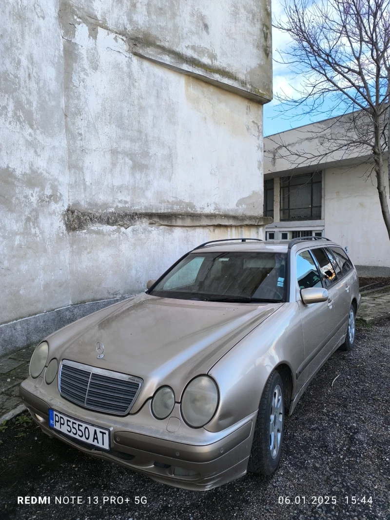 Mercedes-Benz E 320, снимка 2 - Автомобили и джипове - 48575610