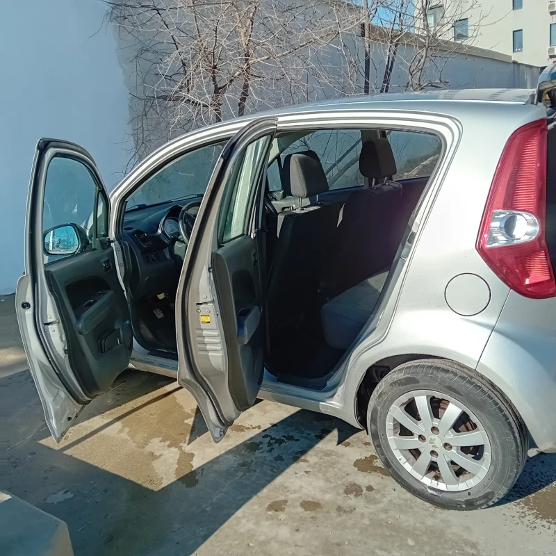 Suzuki Splash, снимка 10 - Автомобили и джипове - 48716032