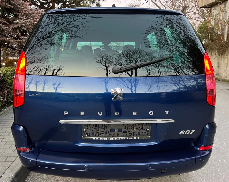 Peugeot 807 2.0HDI NAVI/6+ 1/PODGREV/KOJA/KLIMATRONIK/UNIKAT, снимка 8 - Автомобили и джипове - 49369702