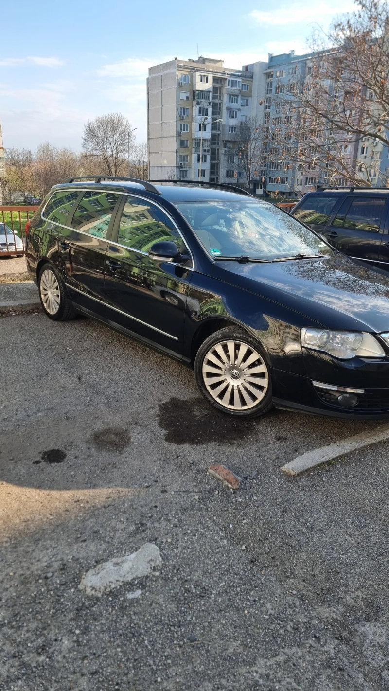 VW Passat, снимка 1 - Автомобили и джипове - 49600556