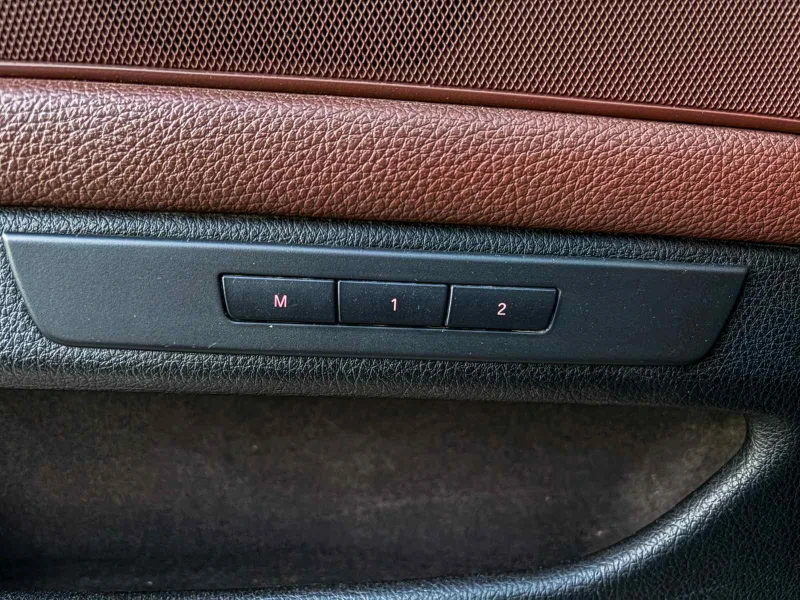 BMW 520, снимка 9 - Автомобили и джипове - 52440154