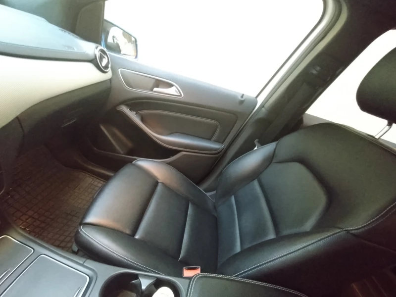 Mercedes-Benz B 250, снимка 16 - Автомобили и джипове - 52462599