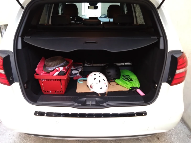 Mercedes-Benz B 250, снимка 6 - Автомобили и джипове - 52462599