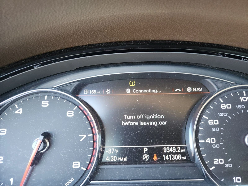 Audi A8 L* 4.0T* MATRIX* ПОДГРЕВ* ОБДУХВАНЕ* МАСАЖ* КАМЕРА, снимка 12 - Автомобили и джипове - 52835541