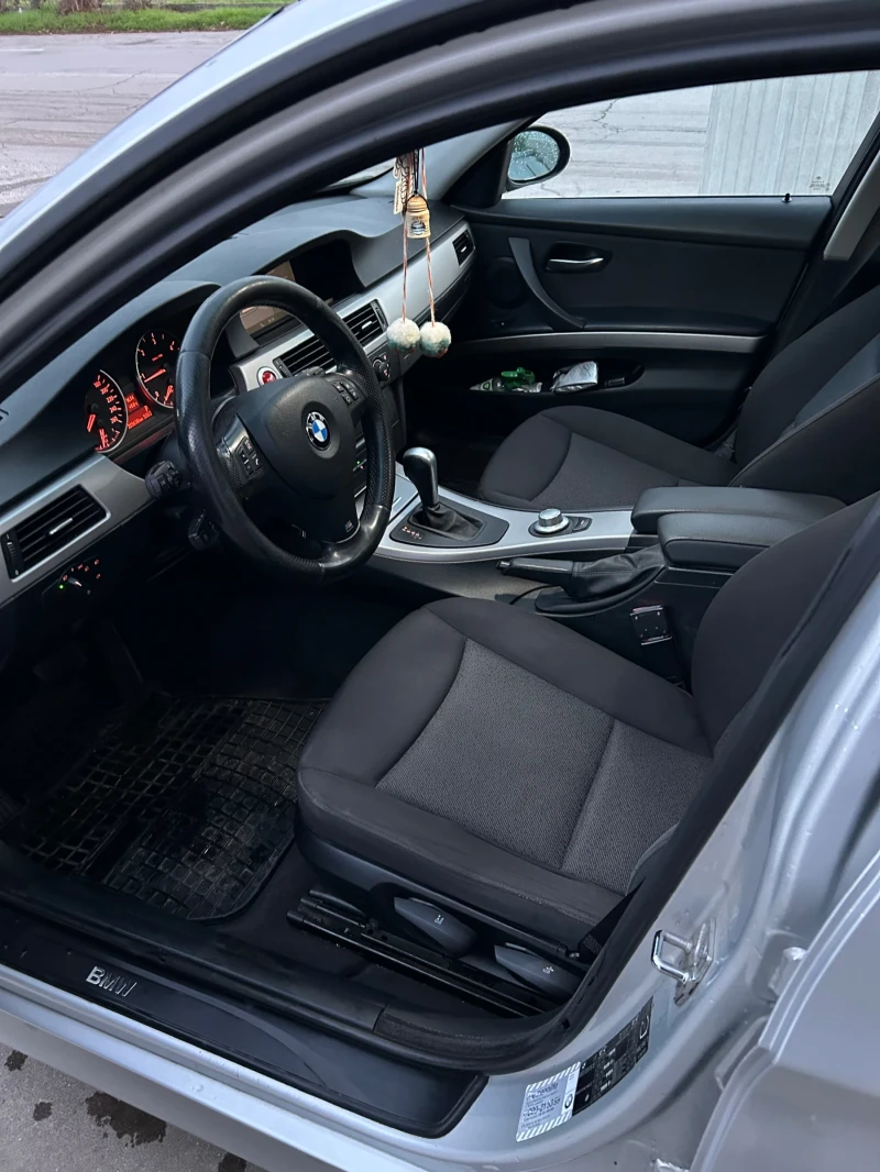 BMW 320 320d, снимка 7 - Автомобили и джипове - 52594208