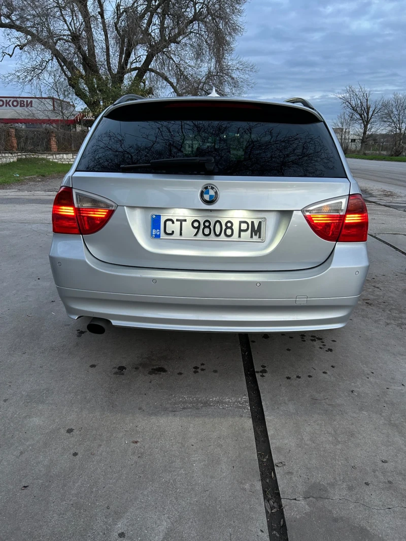 BMW 320 320d, снимка 4 - Автомобили и джипове - 52594208