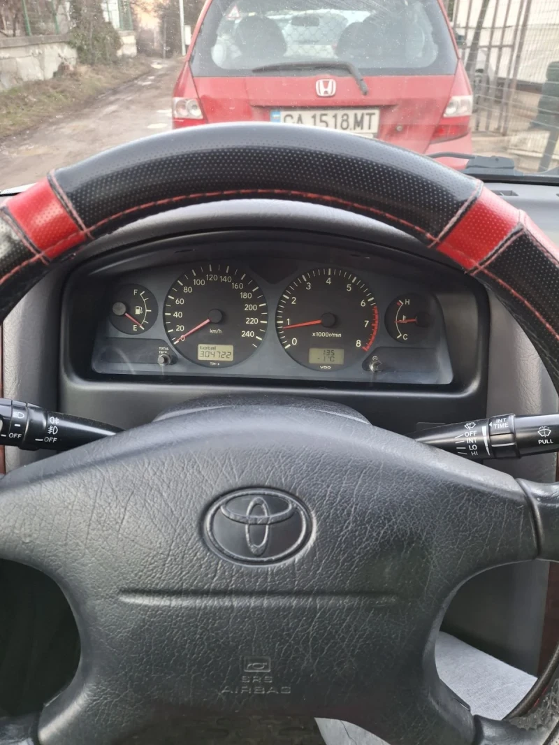 Toyota Avensis 1.6 * LPG* CarPlay , снимка 10 - Автомобили и джипове - 53157343